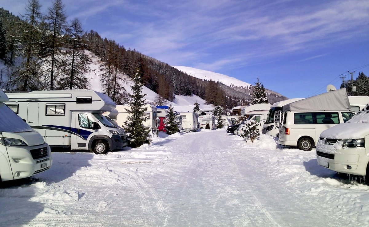 Wintercamping auf dem Stellplatz der RinerLodge