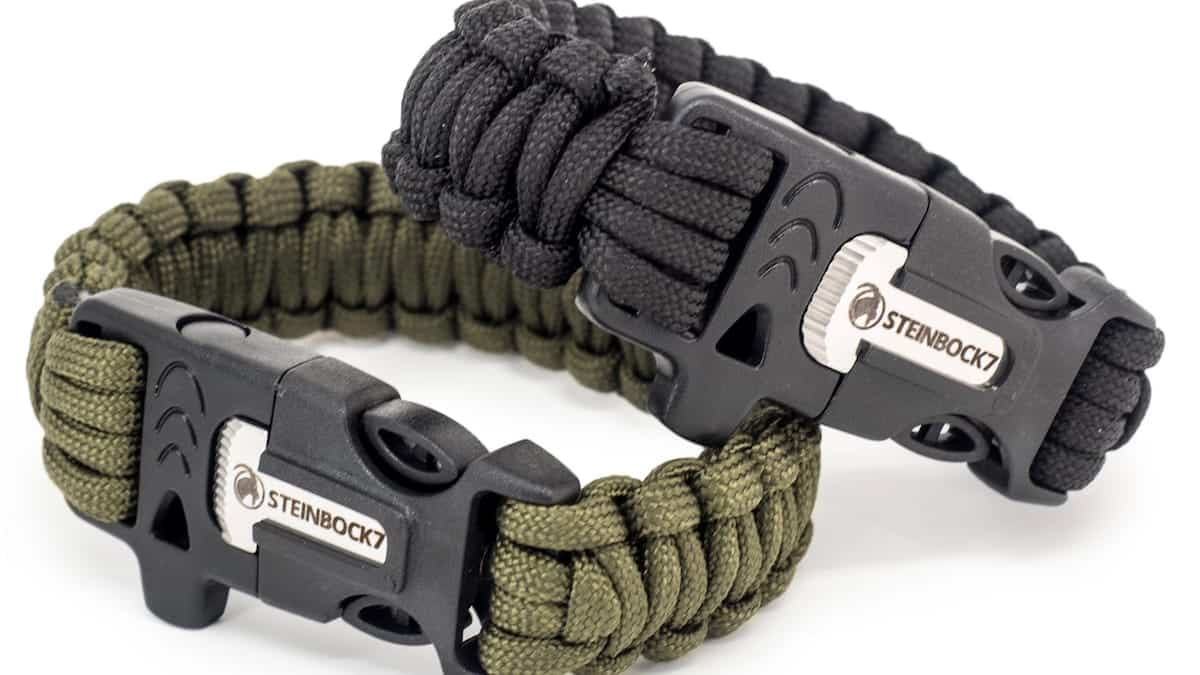Zwei Paracord Armbaender als Camping Gadget (c)Lila Rakete Onlineshop