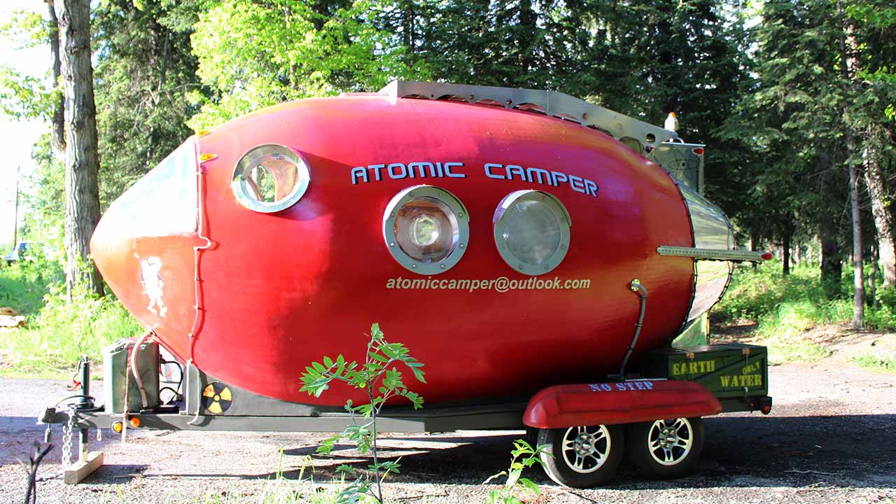 Der Atomic Camper in Alaska