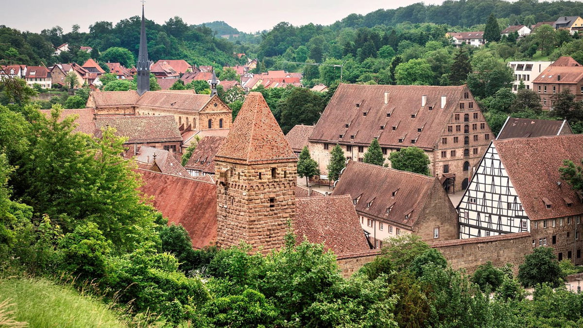 Kloster Maulbronn eine UNESCO Welterbestätte in Deutschland Günther Bayerl