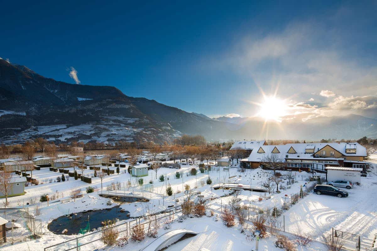 Wintercamping Schweiz - Campingplatz Relais de la Sarvaz