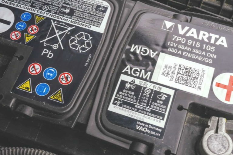 Tutorial: Autobatterie leer - So klappt's mit dem Fremdstarten!