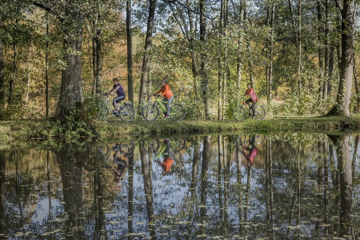 Mit dem Fahrrad durch Frankenhöhe (c) Bayern.erleben Peter von Felbert