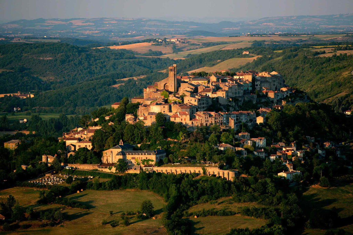 Ein Blick auf Cordes-sur-Ciel © Dominique Viet/CRTL Occitanie