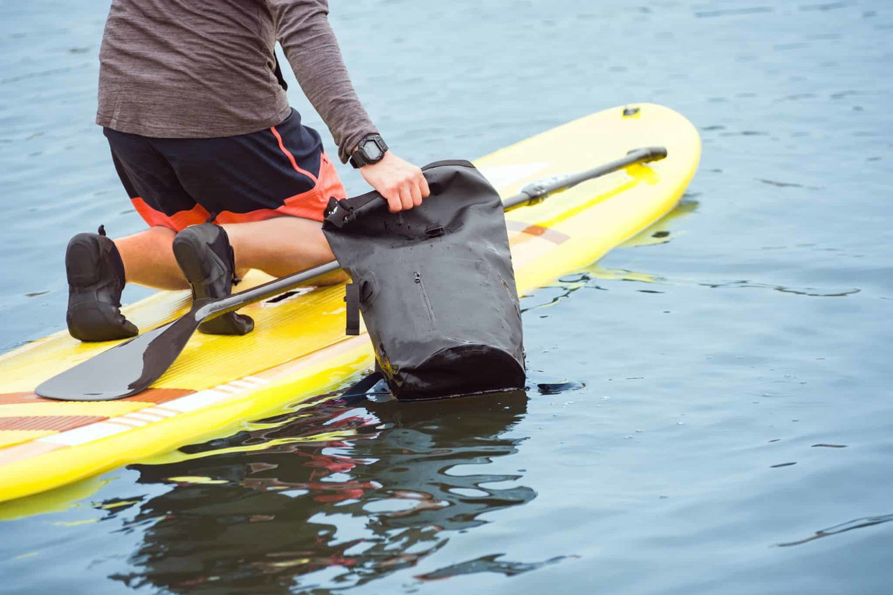 Wasserdichter Rucksack mit Roll-Top-Verschluss