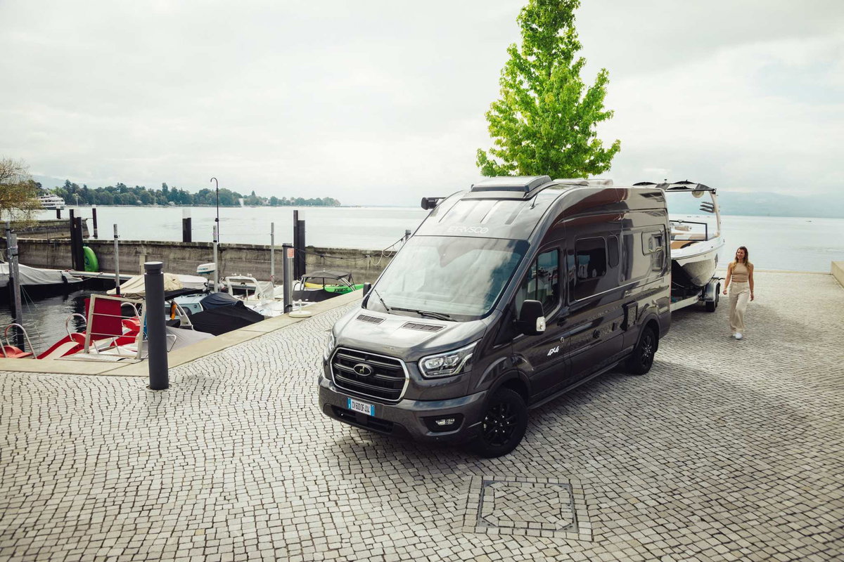 Wohnmobile für 2 Personen - Etrusco CV 600 DF Ford
