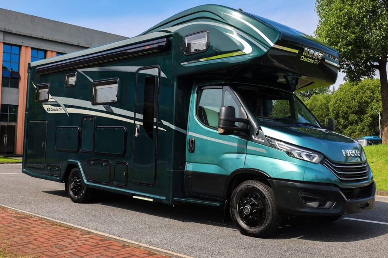 China Wohnmobil Deddle RV Carbonic Liner 7.8