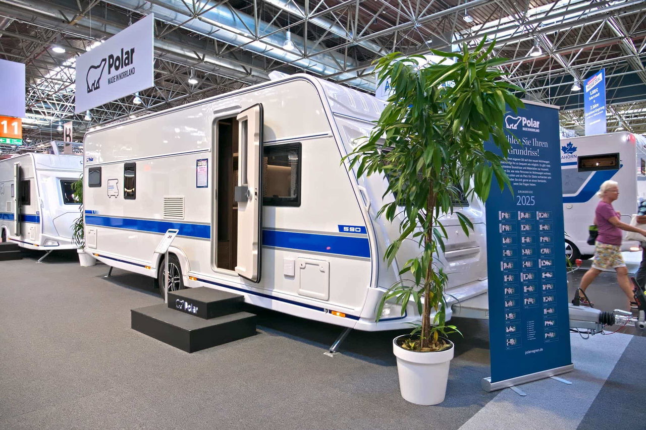 Polar Blueline 590 Luxuswohnwagen BFW Caravan Salon 2024 (c) Jalil Landero Flores