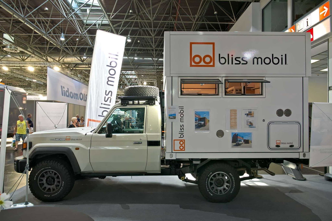Expeditionsbox Blissmobil 8 Fuß Caravan Salon 2024 (c) Jalil Landero Flores