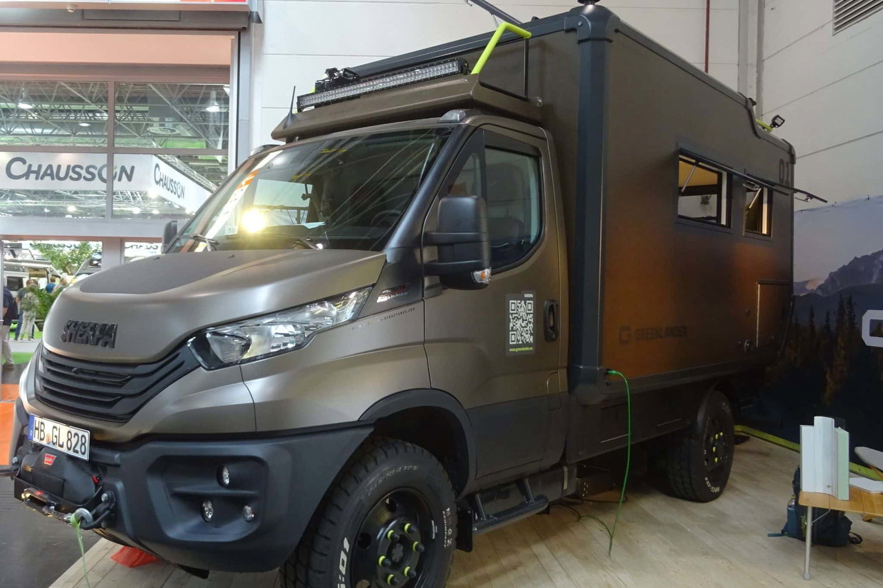 Greenlander Sherpa 4x4 Wohnmobil mit Offroad-Trim auf dem Caravan Salon 2024 (c) Katja Scholz