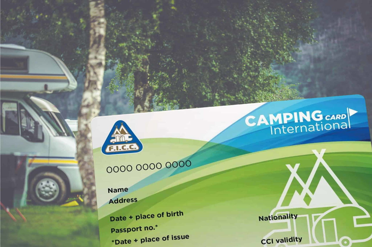 Hochwertiger Campingpassport für Wohnmobil- und Camperfreunde.
