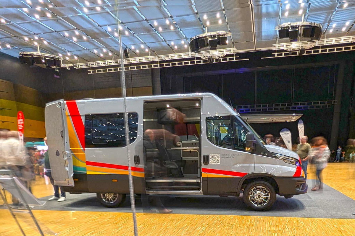 LMC MODO Iveco Daily Switch auf der CMT 2025 Das modulare System für den Selbstausbau