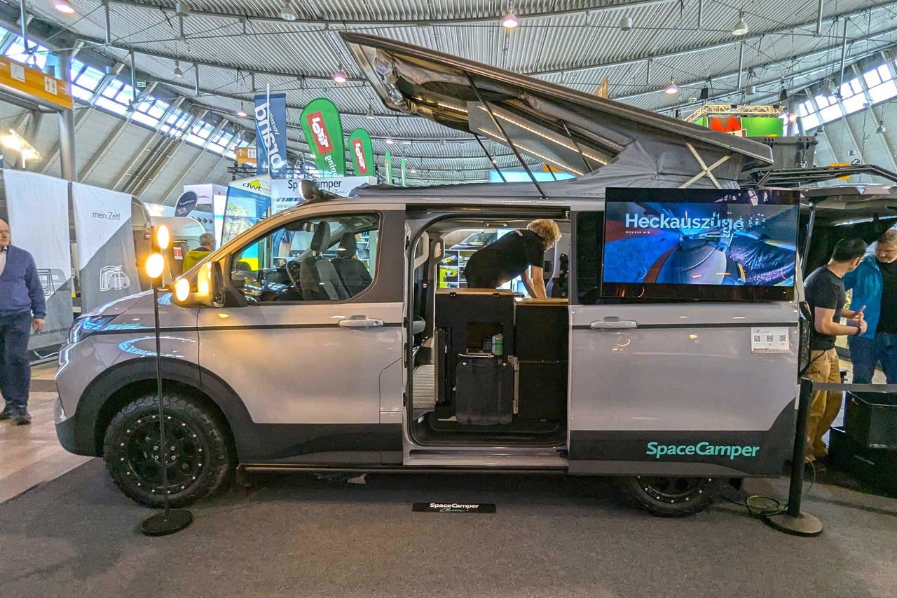 SpaceCamper Classic Ford (2025) auf der CMT 2025