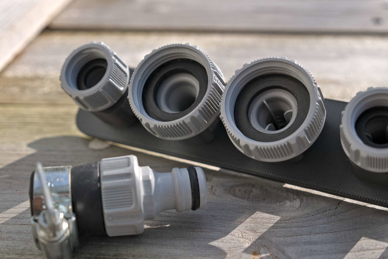 Adapter-Halter für Wasserschlauch-Anschlüsse