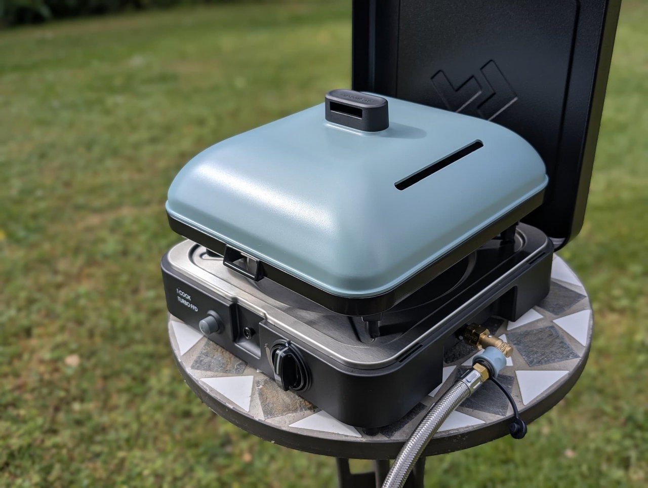 Neuheit für Camper: CADAC | Dometic launcht sturmfesten Vorzelt-Kocher - jetzt beim Kauf sparen!